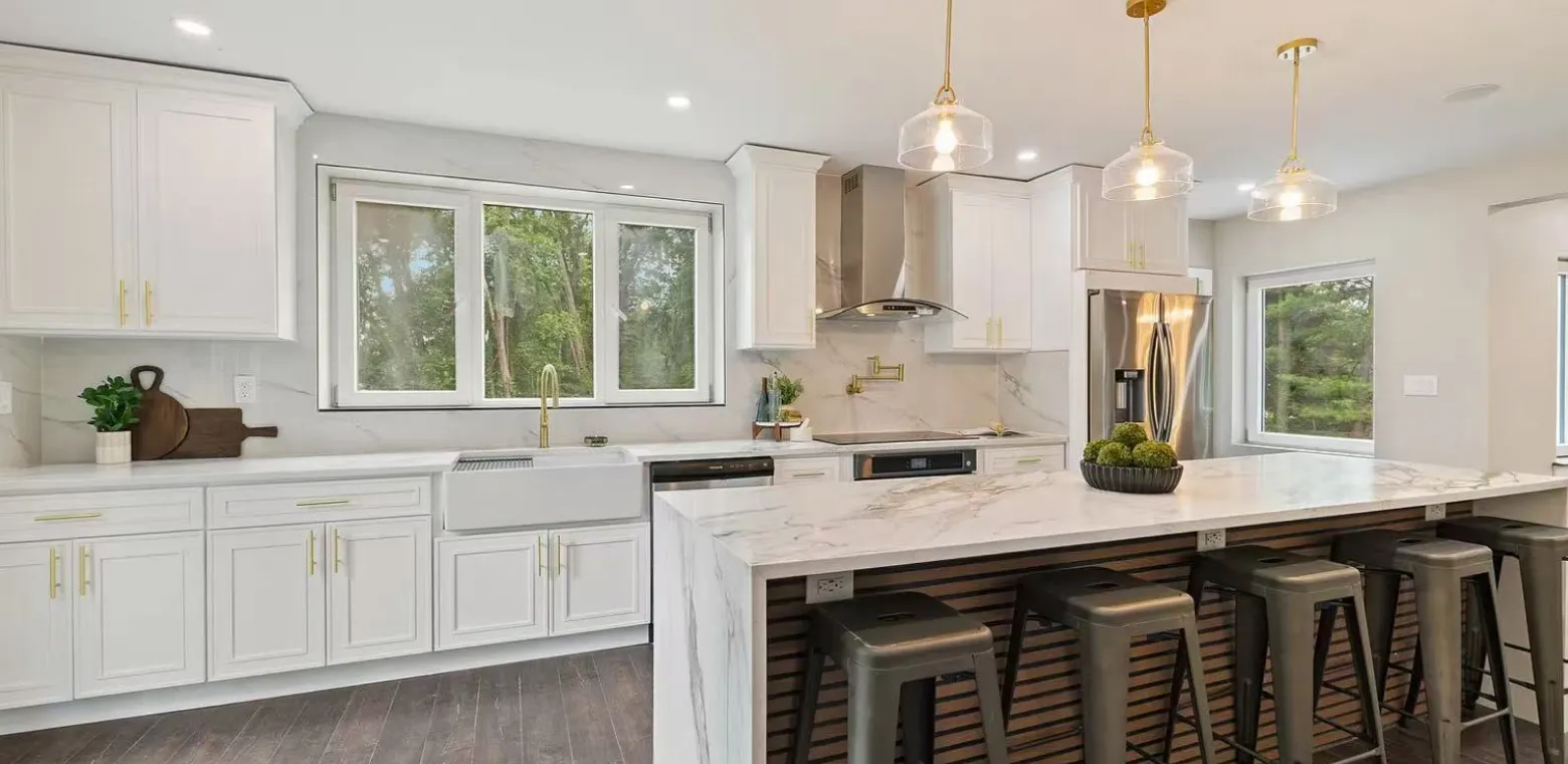 White Elegant Kitchen Cabinets with Brass Accents — White Elegant (E1) — Elegant Series
